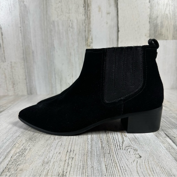 NEW NYDJ Gilan Black Suede Ankle Chelsea Boots with Elastic Gore Inserts #1368 - Picture 1 of 12